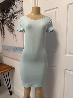 Women’s Short Sleeve Ribbed Bodycon Dress in Light Blue